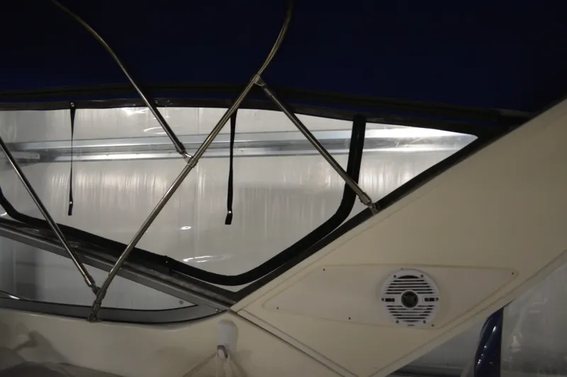 Slide: The Image of Bayliner 305 2006 - 6936968
