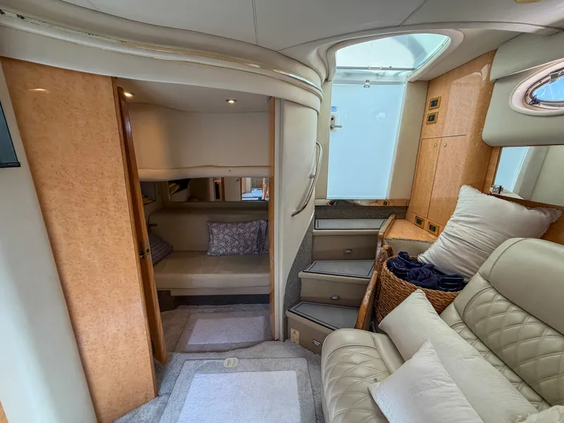 Slide: The Image of Sea Ray 450 Sundancer 1997 - 6866579
