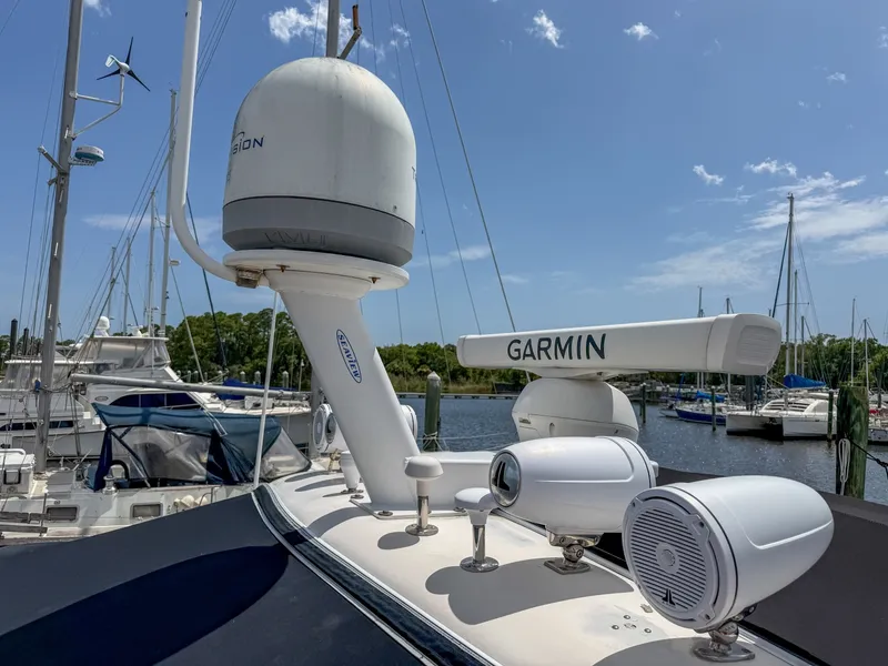 Slide: The Image of Sea Ray 450 Sundancer 1997 - 6866563