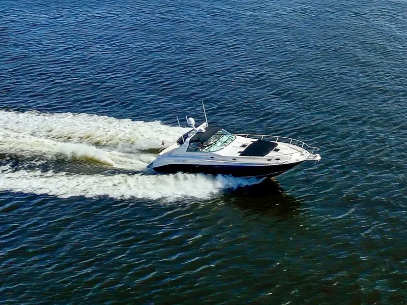 Slide: The Image of Sea Ray 450 Sundancer 1997 - 6885684