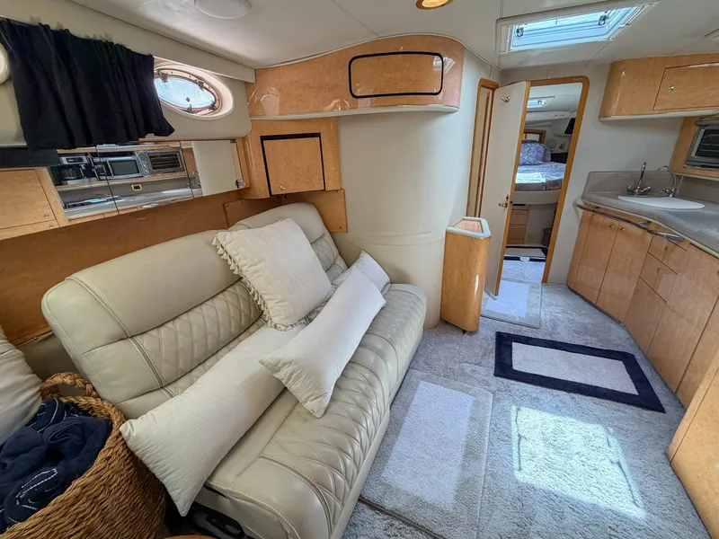 Slide: The Image of Sea Ray 450 Sundancer 1997 - 6866577