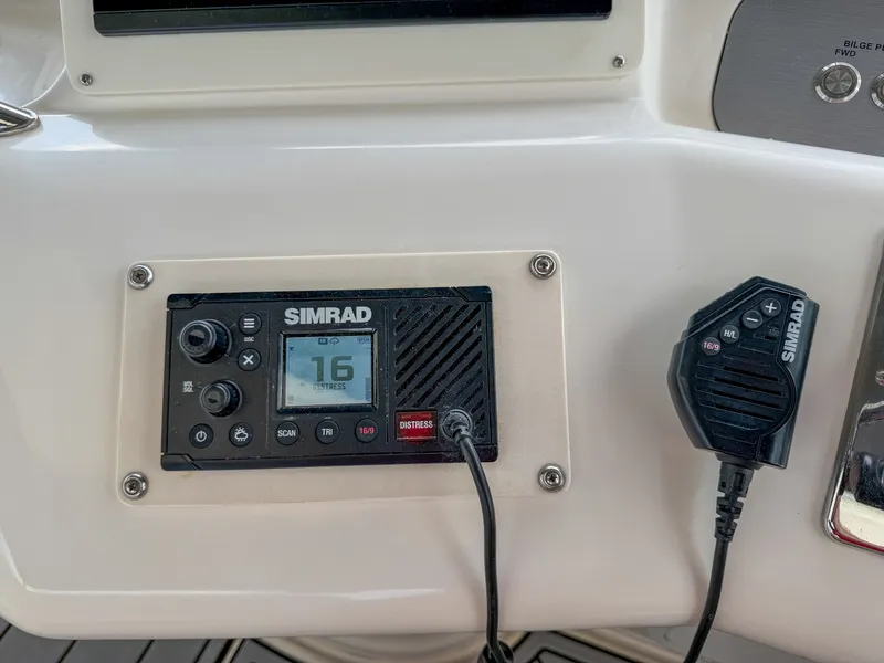 Slide: The Image of Sea Ray 450 Sundancer 1997 - 6866558