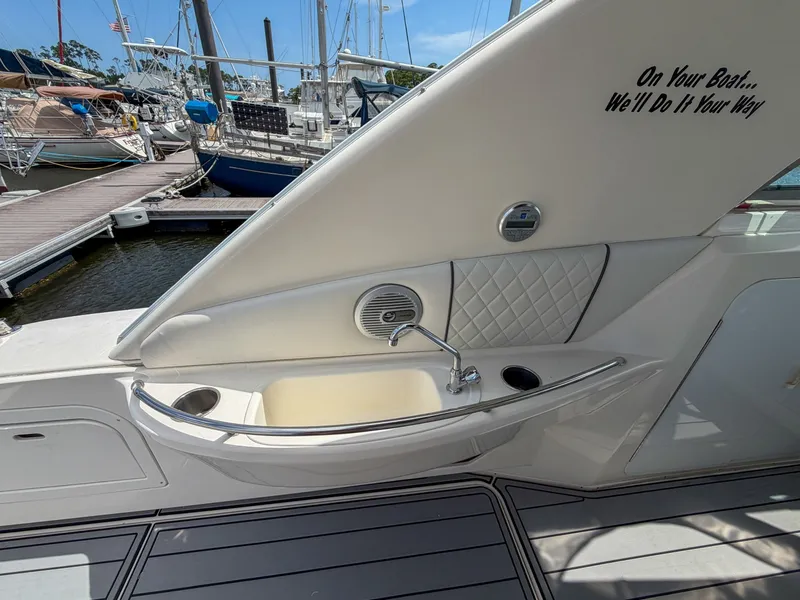 Slide: The Image of Sea Ray 450 Sundancer 1997 - 6866546