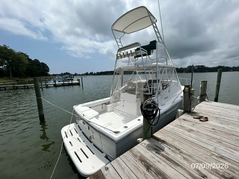 Slide: The Image of 30' Pursuit starboard aft profile - 6868778
