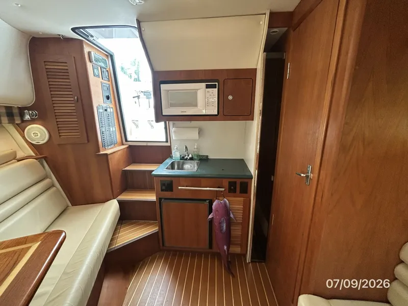Slide: The Image of 30' Pursuit lower deck aft - 6868768