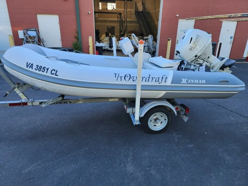 Slide: The Image of 48' Hatteras tender3 - 6885944