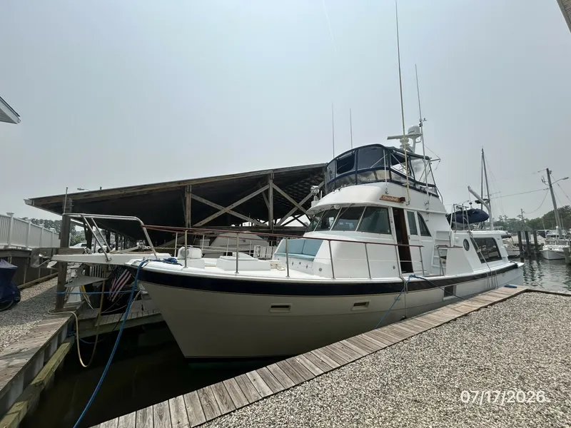 Slide: The Image of 48' Hatteras port forward profile2 - 6885909
