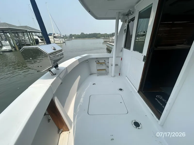 Slide: The Image of 48' Hatteras cockpit port - 6885848