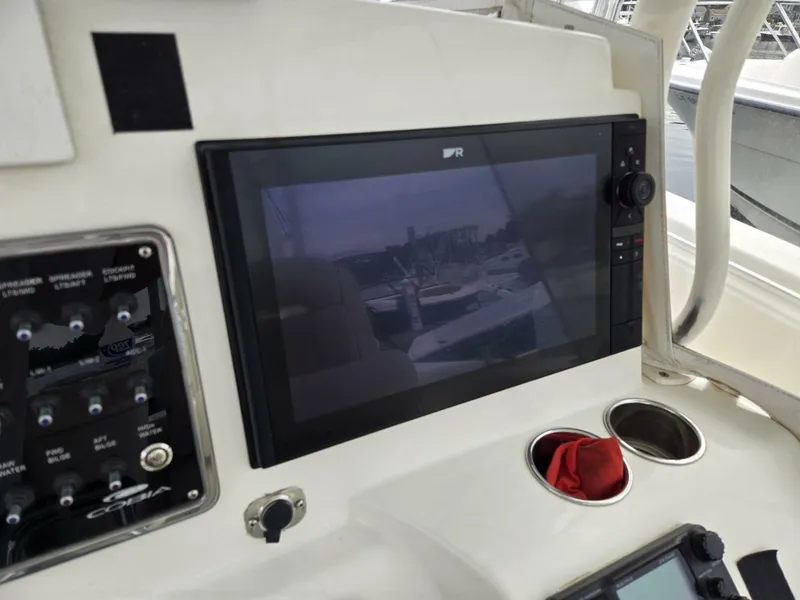 Slide: The Image of Cobia 350 CC 2014 - 6896181
