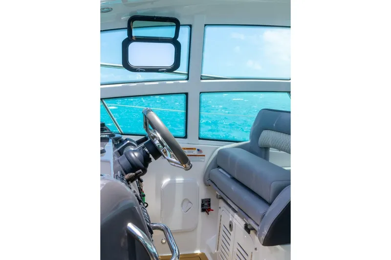 Slide: The Image of Beneteau Gran Turismo 36 2024 - 7386933