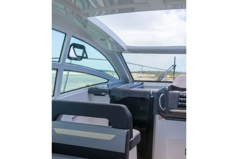 Slide: The Image of Beneteau Gran Turismo 36 2024 - 7386909