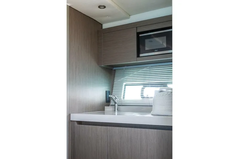 Slide: The Image of Beneteau Gran Turismo 36 2024 - 7386947