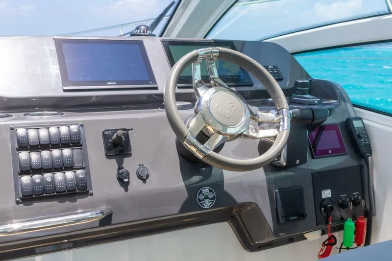 Slide: The Image of Beneteau Gran Turismo 36 2024 - 7386916