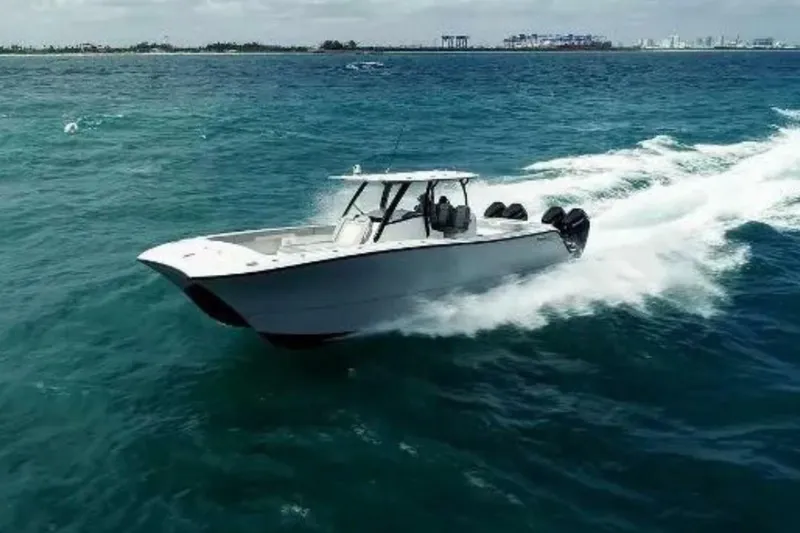 Slide: The Image of Front Runner 37 Catamaran 2024 - 7229081