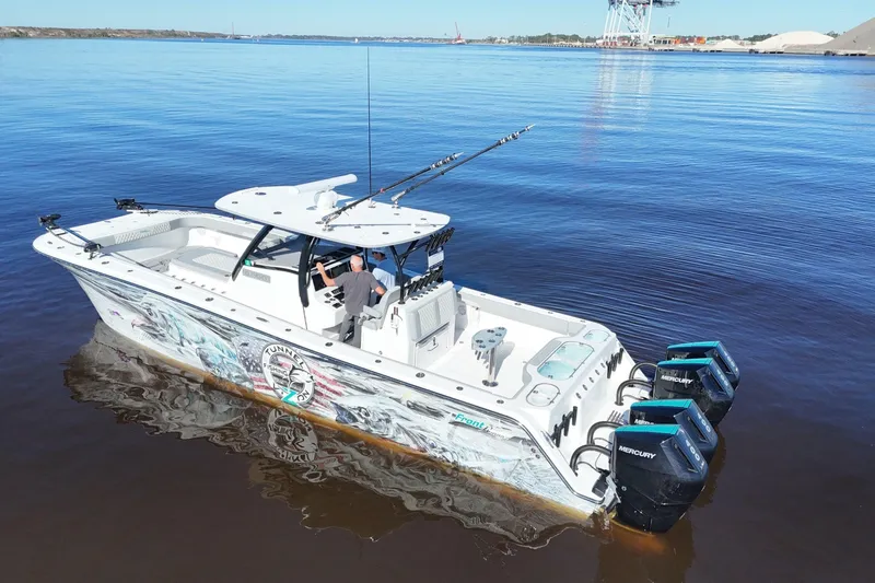 Slide: The Image of Front Runner 37 Catamaran 2024 - 6941801