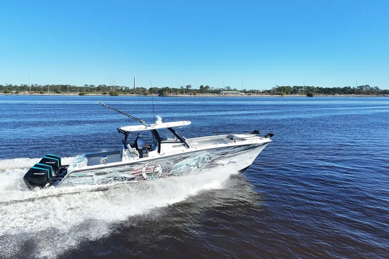 Slide: The Image of Front Runner 37 Catamaran 2024 - 7228710