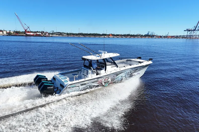 Slide: The Image of Front Runner 37 Catamaran 2024 - 7228708