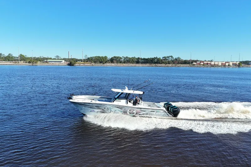 Slide: The Image of Front Runner 37 Catamaran 2024 - 7228731