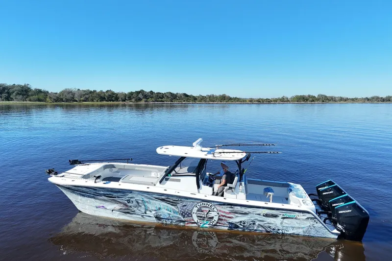 Slide: The Image of Front Runner 37 Catamaran 2024 - 6941656