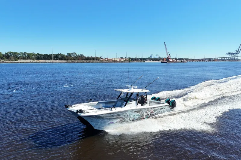 Slide: The Image of Front Runner 37 Catamaran 2024 - 6941580