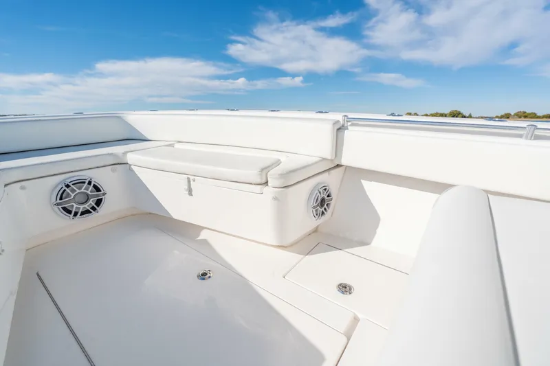 Slide: The Image of Contender 28 Sport 2023 - 6941963