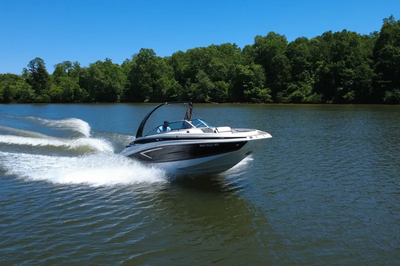 Slide: The Image of Crownline Boats Eclipse E255 2023 - 7228987