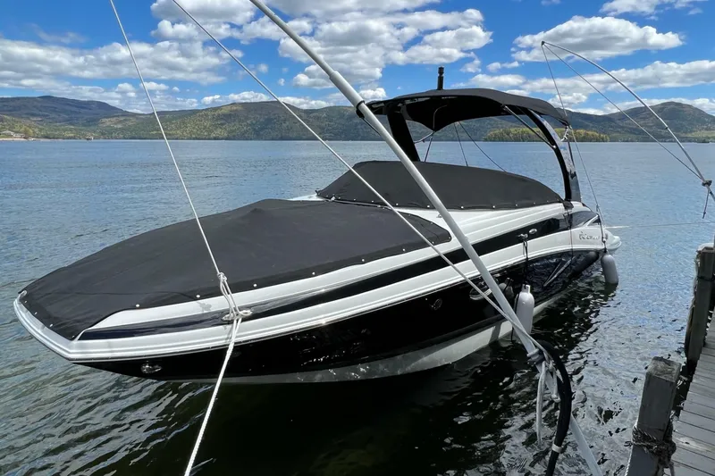 Slide: The Image of Crownline Boats Eclipse E255 2023 - 7229028