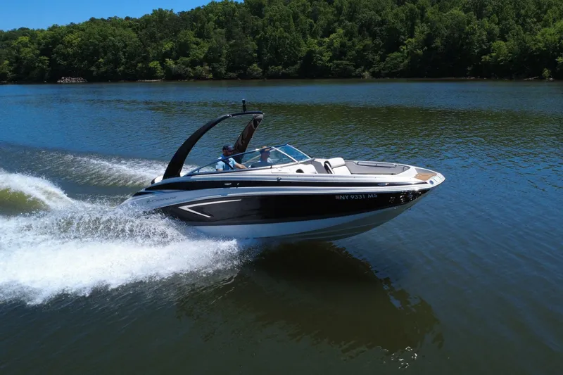 Slide: The Image of Crownline Boats Eclipse E255 2023 - 7228981