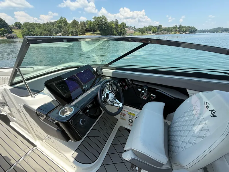 Slide: The Image of Sea Ray SLX 260 Surf 2023 - 6942450