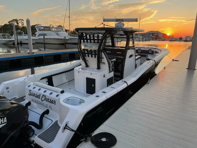 Slide: The Image of Tidewater 320 CC Adventure 2023 - 7229699