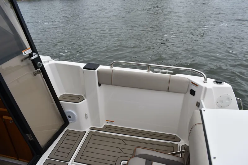 Slide: The Image of Cutwater C-248 Coupe 2022 - 6942770