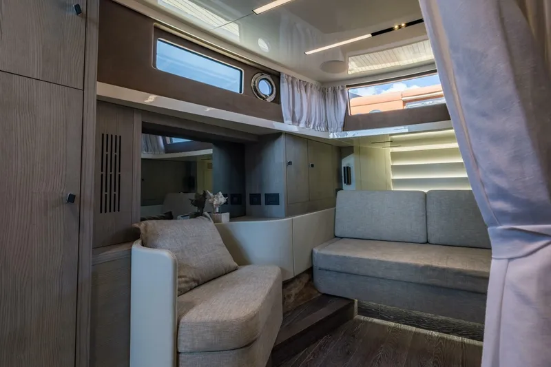 Slide: The Image of Cranchi A46 Luxury Tender 2022 - 6942818
