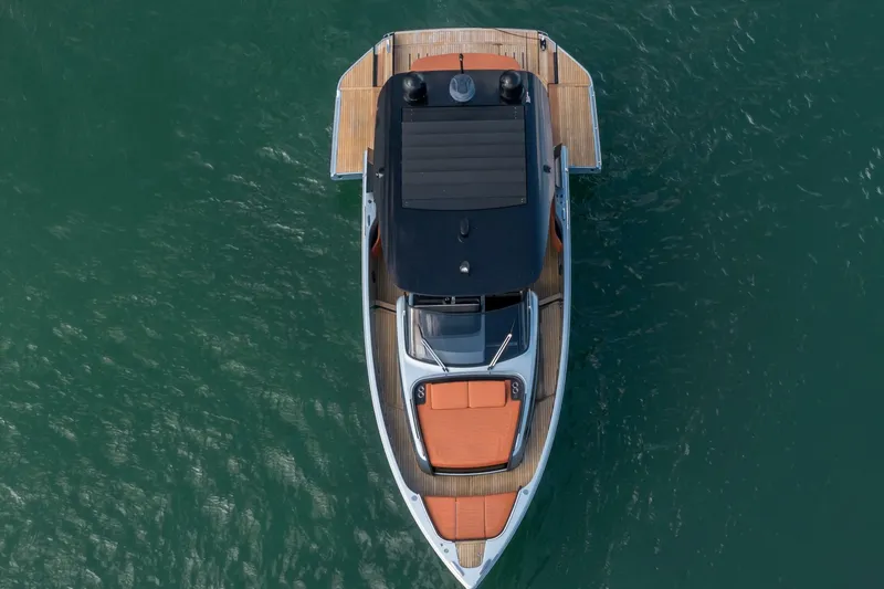 Slide: The Image of Cranchi A46 Luxury Tender 2022 - 6942654
