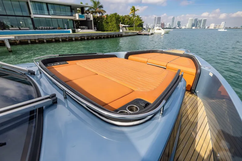 Slide: The Image of Cranchi A46 Luxury Tender 2022 - 6942742