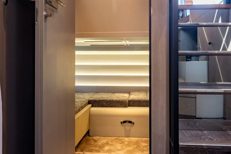 Slide: The Image of Cranchi A46 Luxury Tender 2022 - 6942836