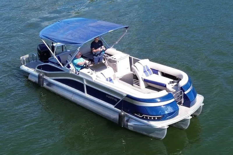 Slide: The Image of Harris Grand Mariner 250 2022 - 7229861