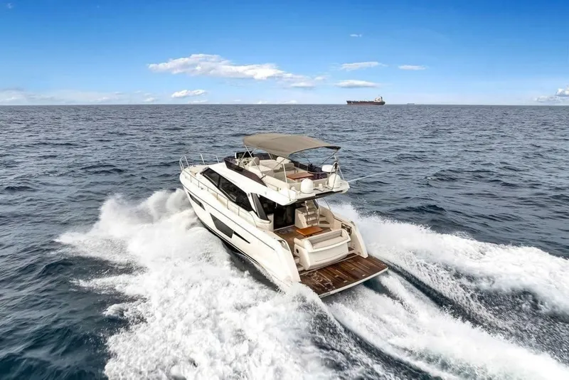 Slide: The Image of Ferretti 500 2021 - 7246852