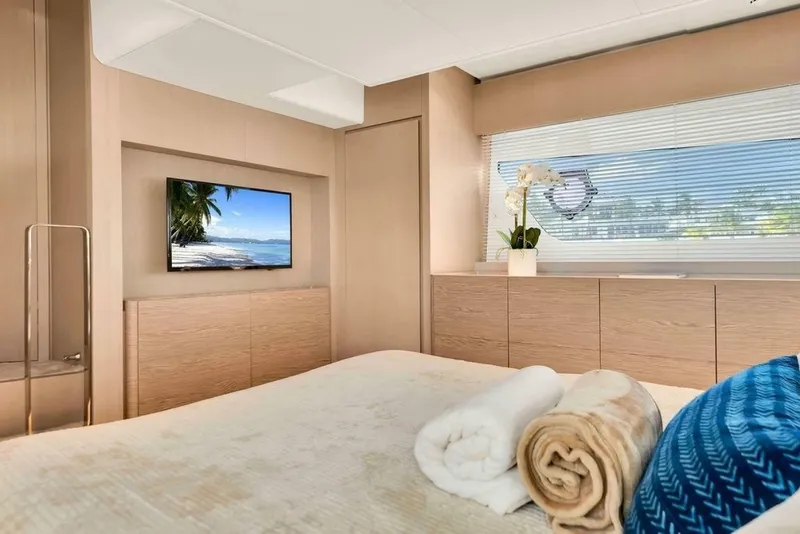 Slide: The Image of Ferretti 500 2021 - 7247283