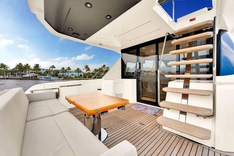 Slide: The Image of Ferretti 500 2021 - 7246915