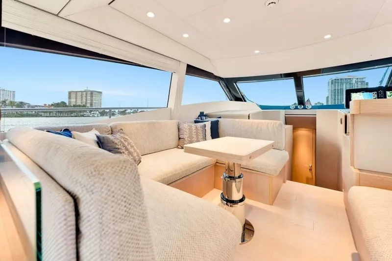 Slide: The Image of Ferretti 500 2021 - 7247113