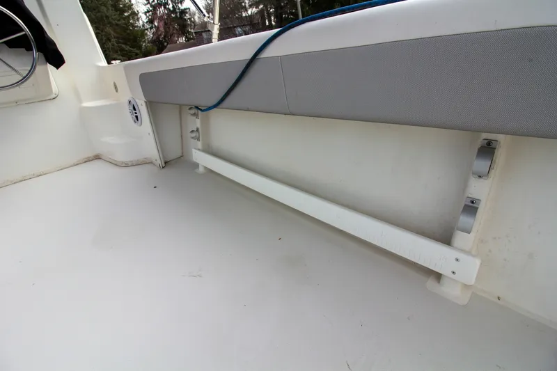 Slide: The Image of Parker Marine 2520 XLD Sport Cabin 2022 - 6942986