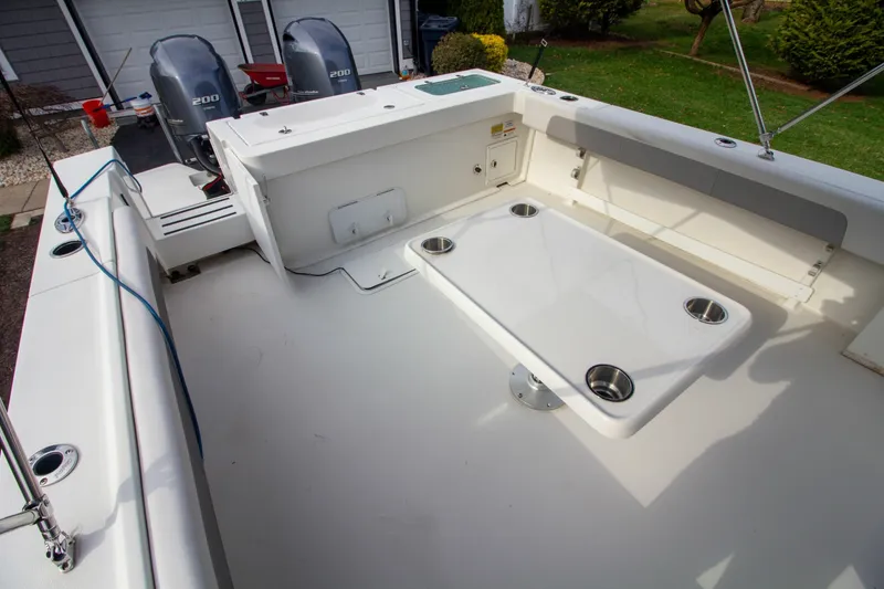 Slide: The Image of Parker Marine 2520 XLD Sport Cabin 2022 - 6942969