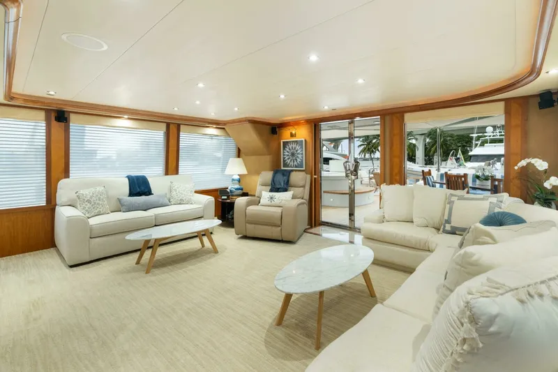 Slide: The Image of 2004 Westport 130 Tri-Deck Motor Yacht 2004 Westport 130 Tri-Deck Motor Yacht - 6888227
