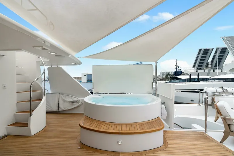 Slide: The Image of 2004 Westport 130 Tri-Deck Motor Yacht 2004 Westport 130 Tri-Deck Motor Yacht - 6888234