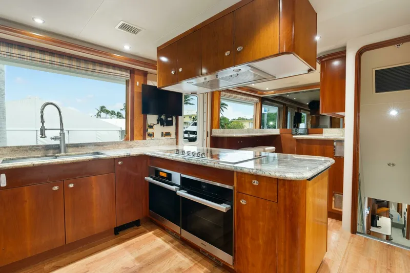 Slide: The Image of 2004 Westport 130 Tri-Deck Motor Yacht 2004 Westport 130 Tri-Deck Motor Yacht - 6888205