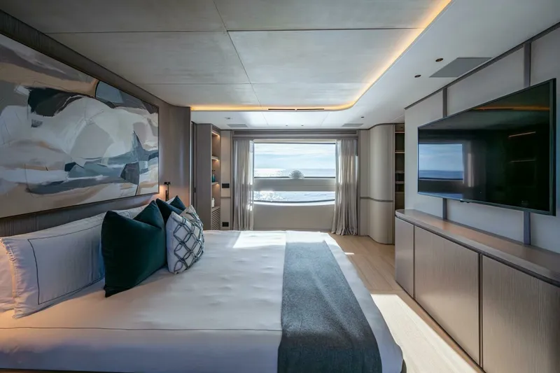 Slide: The Image of 2023 Benetti 34M OASIS 2023 Benetti 34M OASIS - 6888306