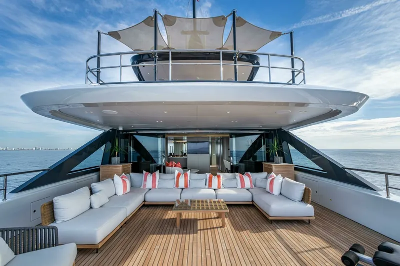 Slide: The Image of 2023 Benetti 34M OASIS 2023 Benetti 34M OASIS - 6888366
