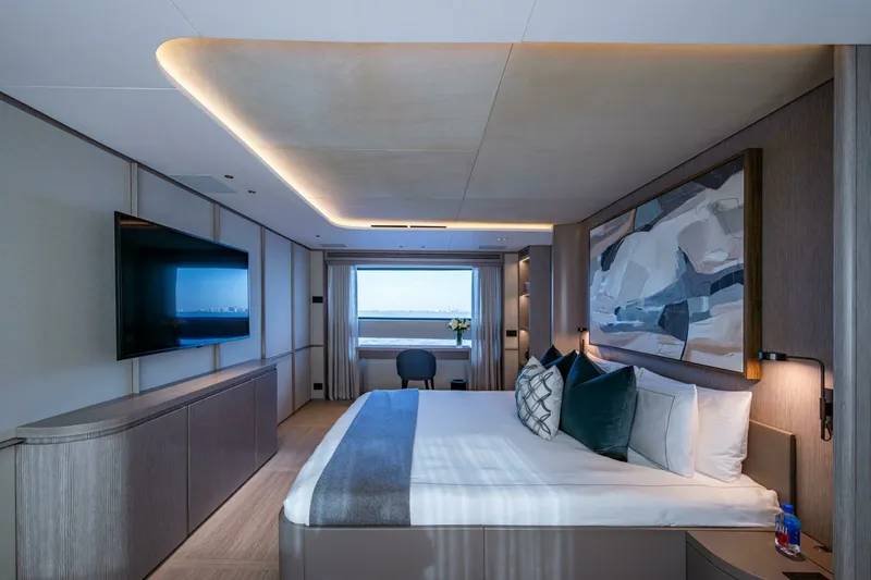 Slide: The Image of 2023 Benetti 34M OASIS 2023 Benetti 34M OASIS - 6888304