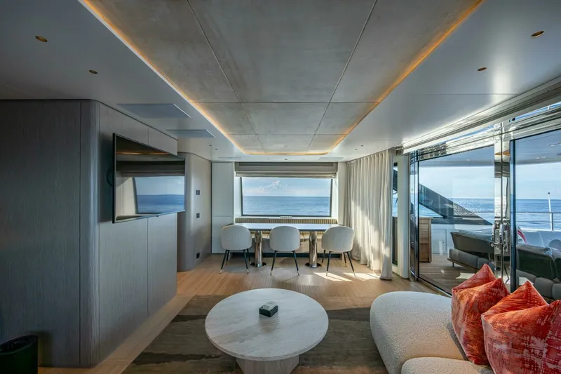 Slide: The Image of 2023 Benetti 34M OASIS 2023 Benetti 34M OASIS - 6888358