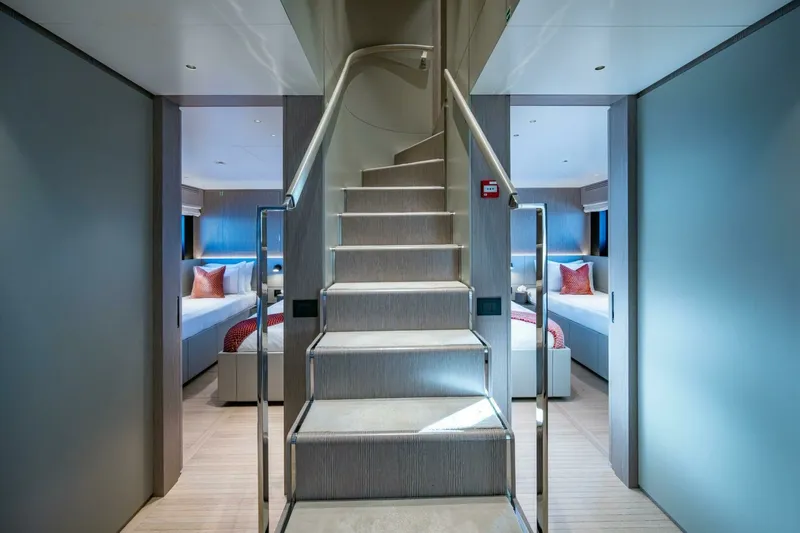 Slide: The Image of 2023 Benetti 34M OASIS 2023 Benetti 34M OASIS - 6888319